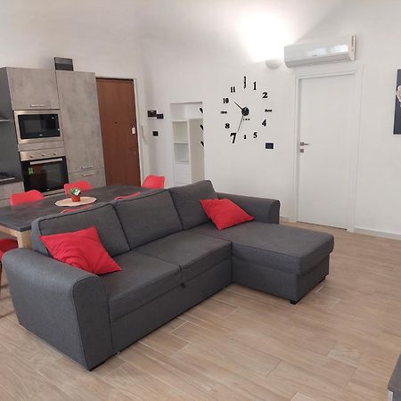 Novi Outlet Apartment Novi Ligure Extérieur photo
